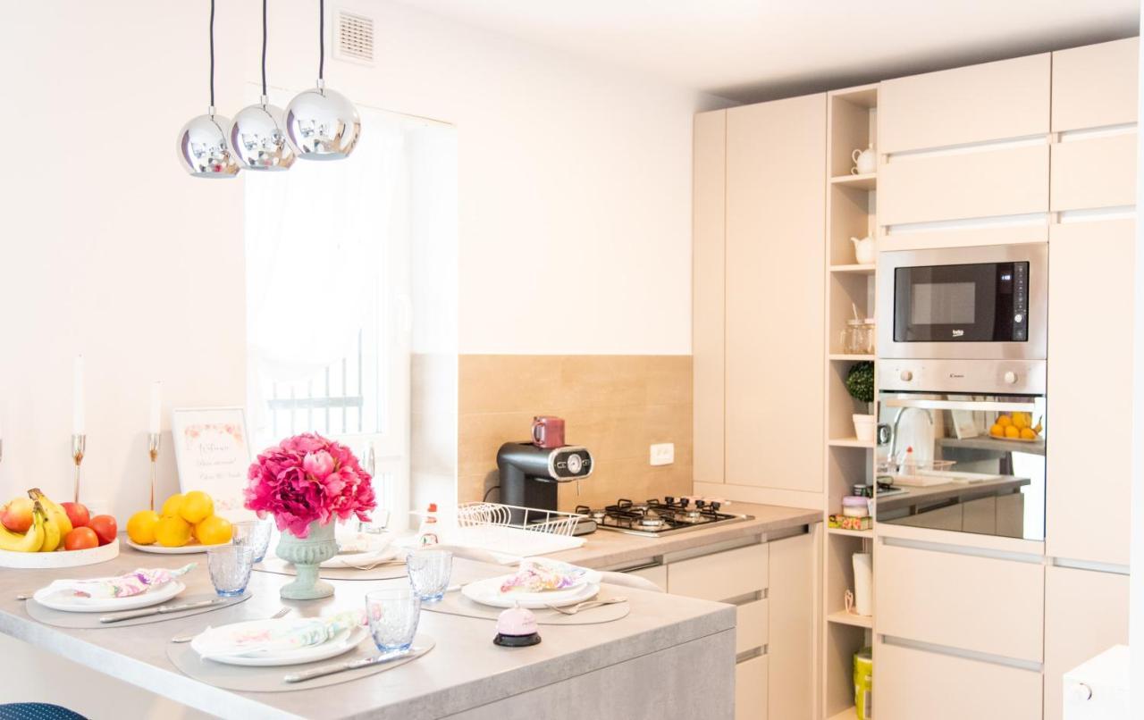 Zen Apartments Braşov Esterno foto